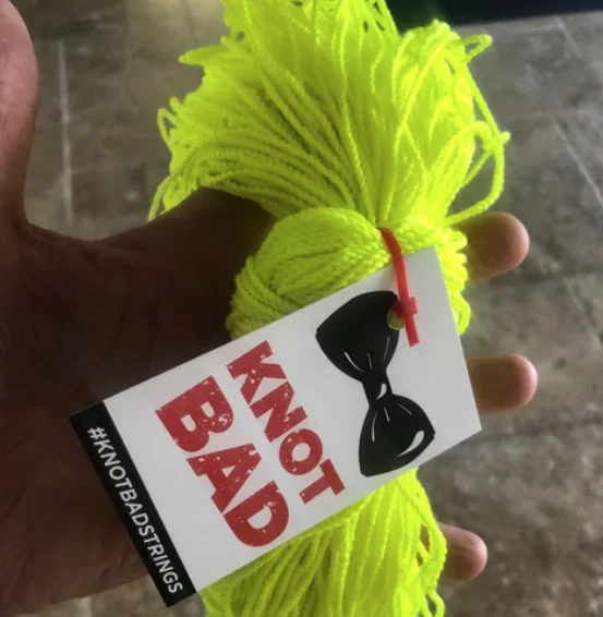 Competitive games Knot Bad YoYo String
